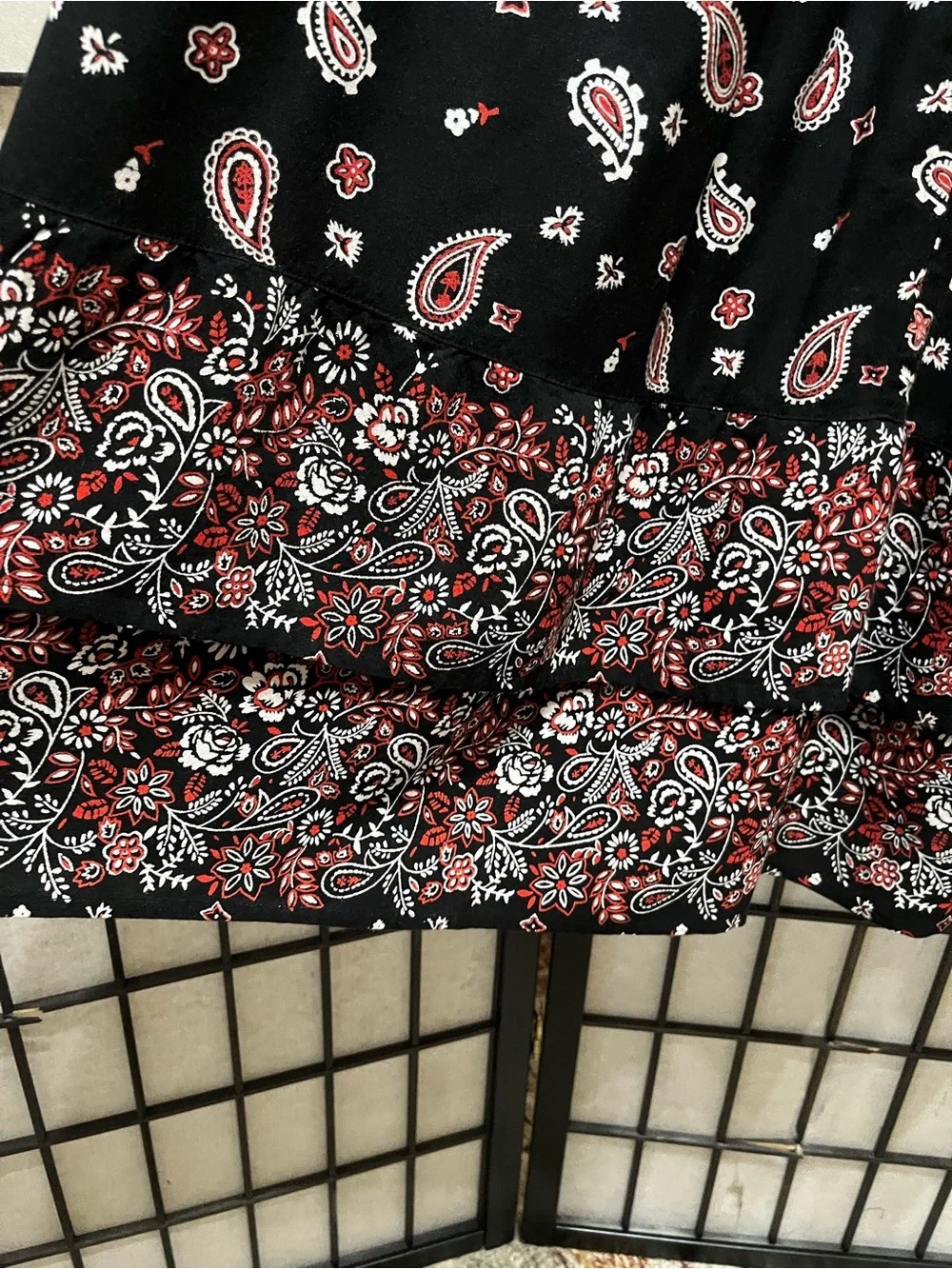 VINTAGE 90s Black AND RED Paisley Tiered Maxi Skirt by RHYTHM BLUE WOMEN SIZE XL